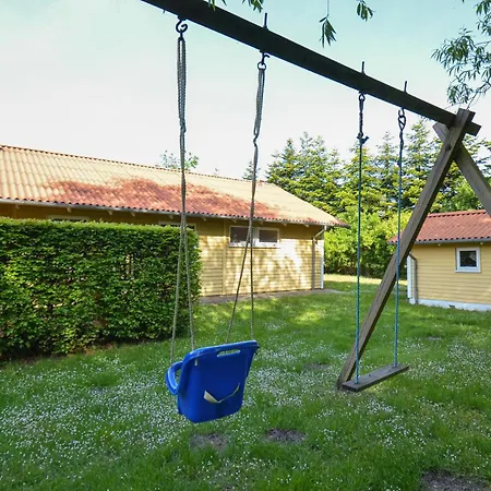 Сasa de vacaciones Lovely Home In Ebeltoft With Wifi