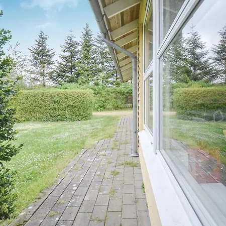 Сasa de vacaciones Lovely Home In Ebeltoft With Wifi